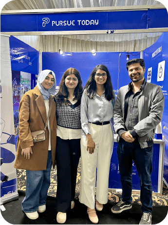 Pursue Today Team at booth